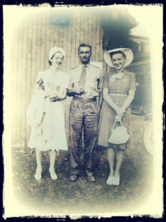 grandpa-and-the-aunts